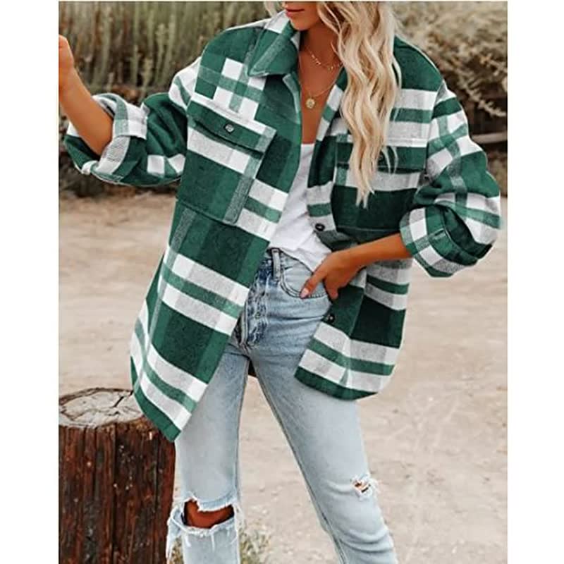 Well Tailored Blouse with a Graceful Silhouette