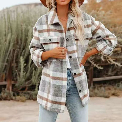 Well Tailored Blouse with a Graceful Silhouette