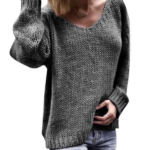 Gracefully Styled Sweater for Any Occasion