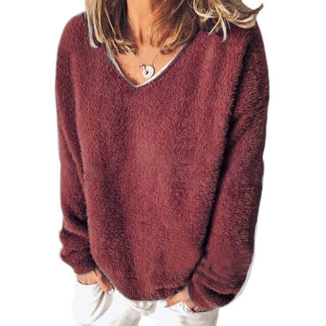 Classic Vintage Sweater with a Flattering Fit