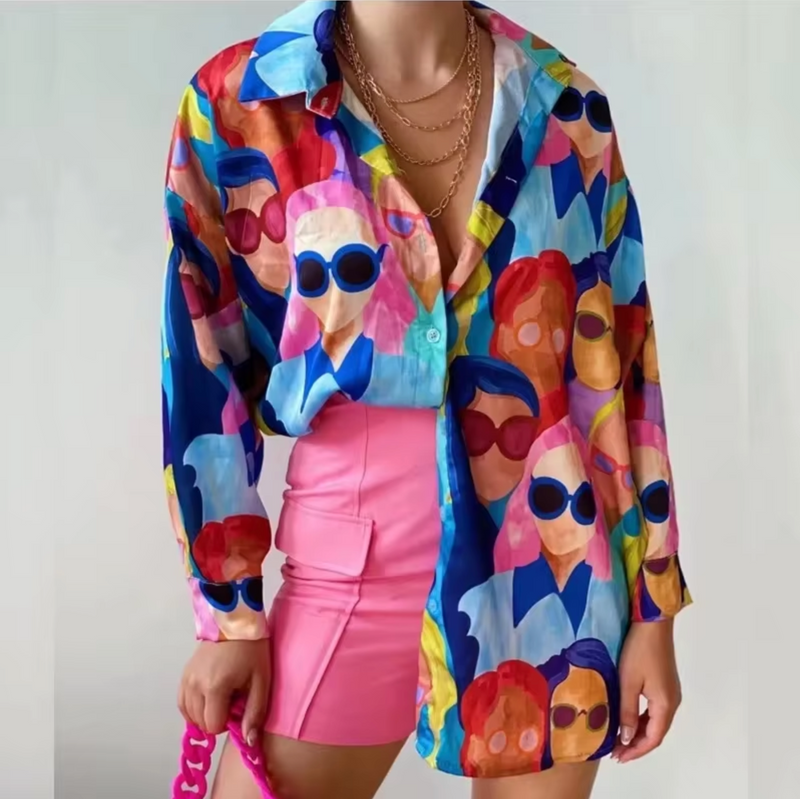 Well Tailored Blouse with a Graceful Silhouette