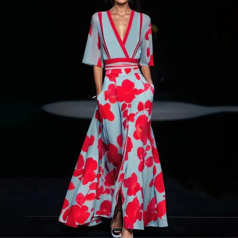 Well Tailored Dress with a Graceful Silhouette