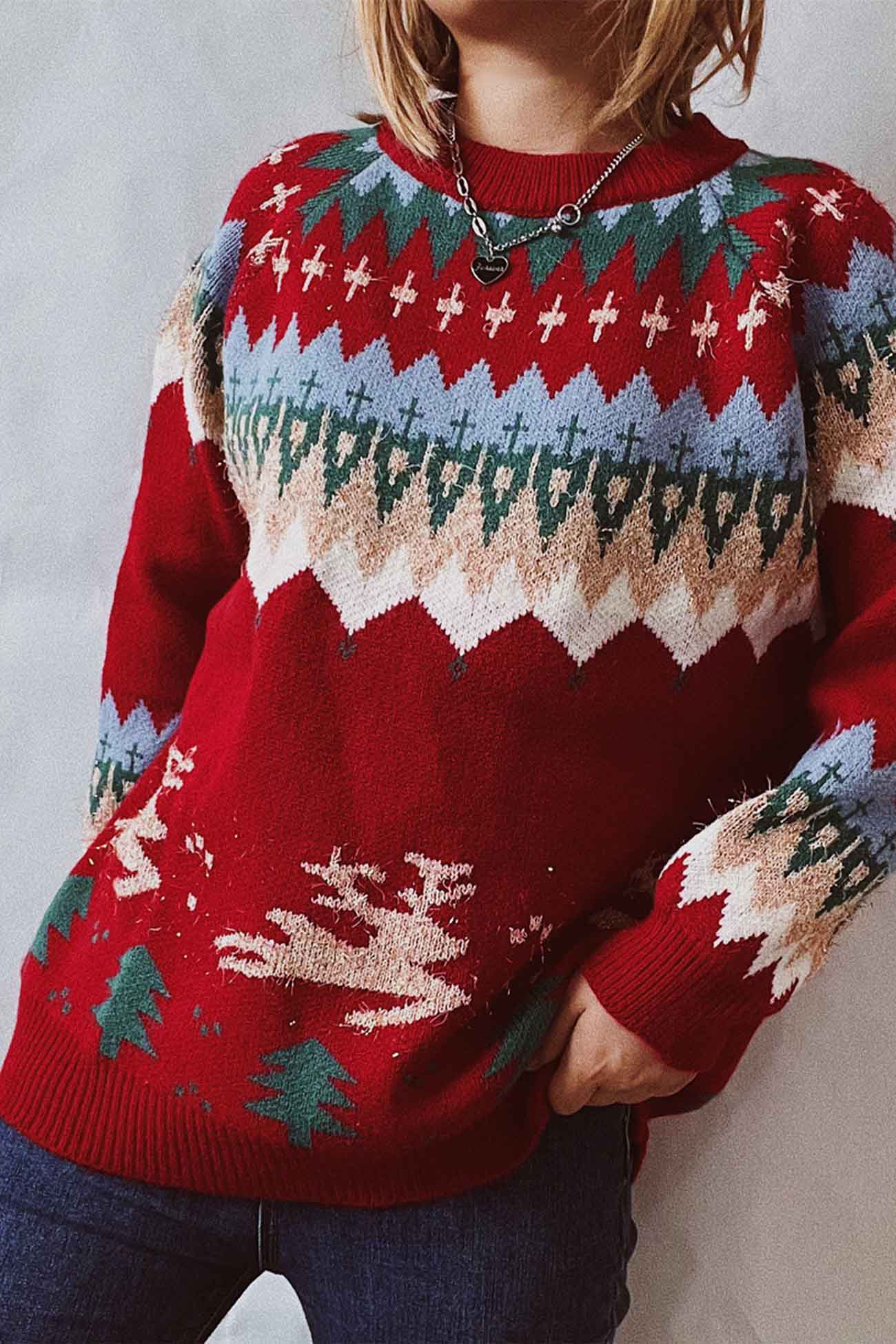Well Tailored Sweater with a Graceful Silhouette