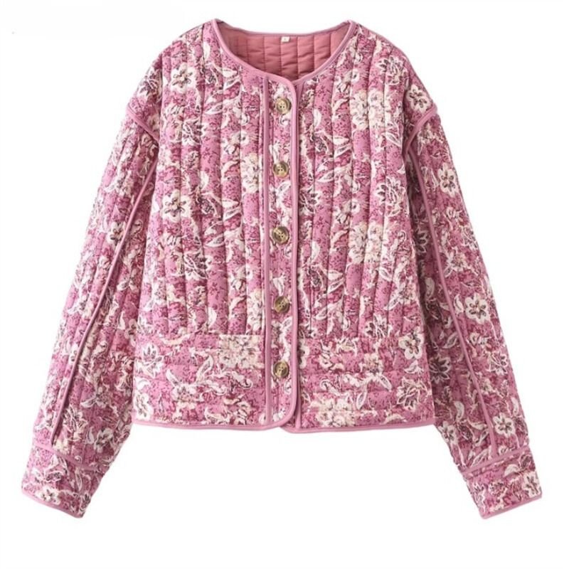 Effortlessly Elegant Jacket with a Timeless Design