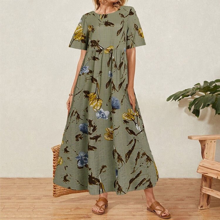 Effortlessly Elegant Dress with a Timeless Design