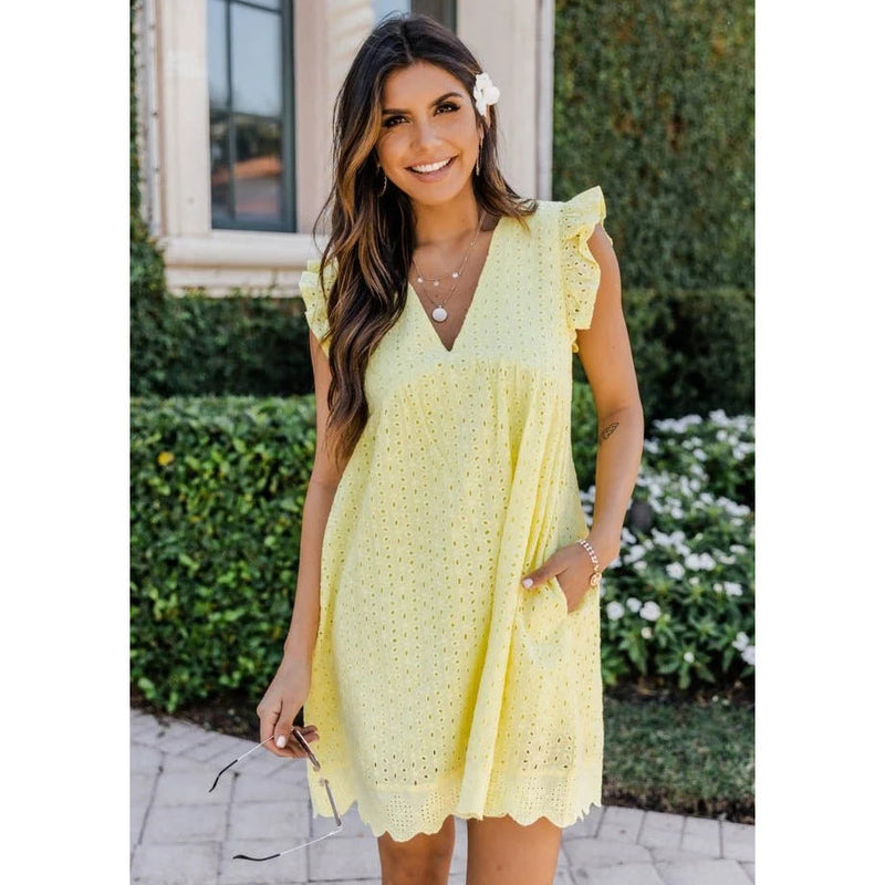 Gracefully Styled Dress for Any Occasion