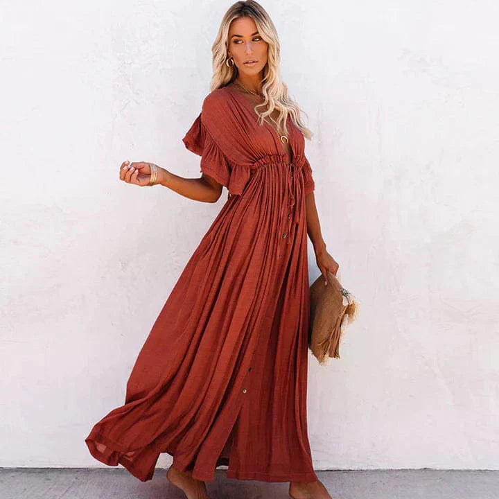 Beautifully Crafted Dress in a Classic Style