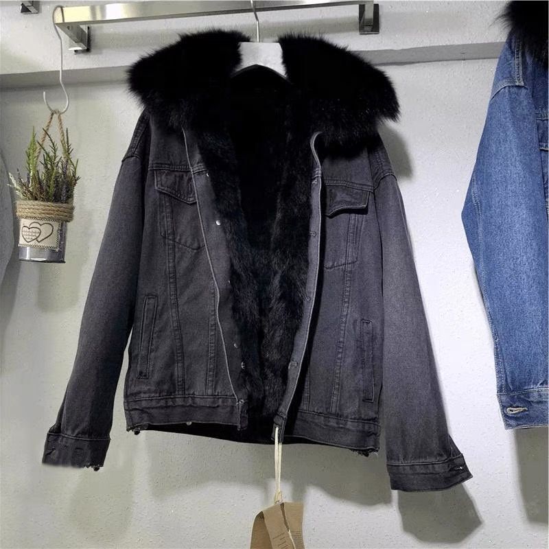 A Vintage Style Jacket with Delicate Timeless Details