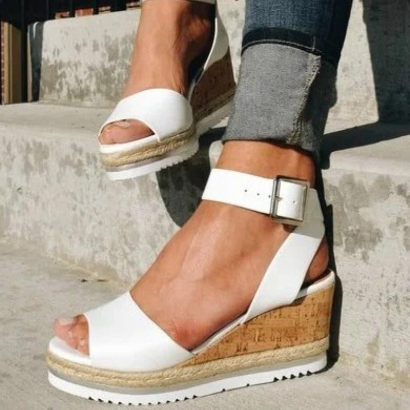 Chic Orthopedic Sandals with Unique Design