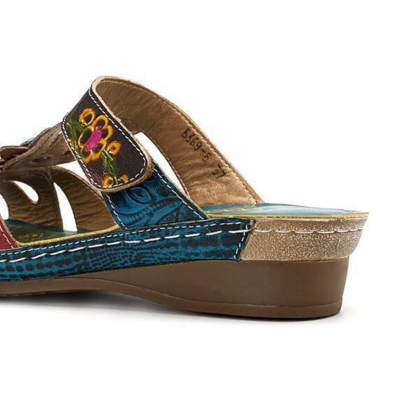 Graceful Orthopedic Sandals for Modern Look