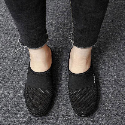Chic Orthopedic Sandals with Unique Design