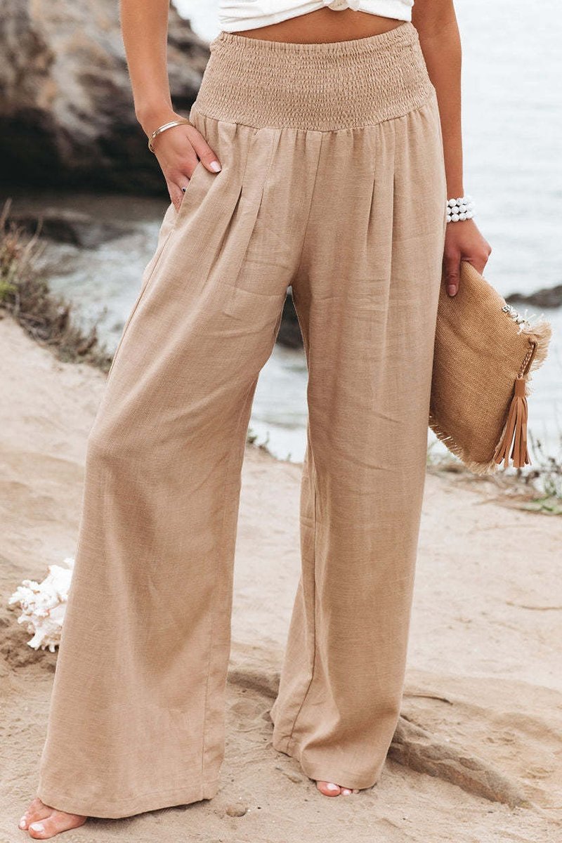 Polished Trousers with an Effortless Classic Look