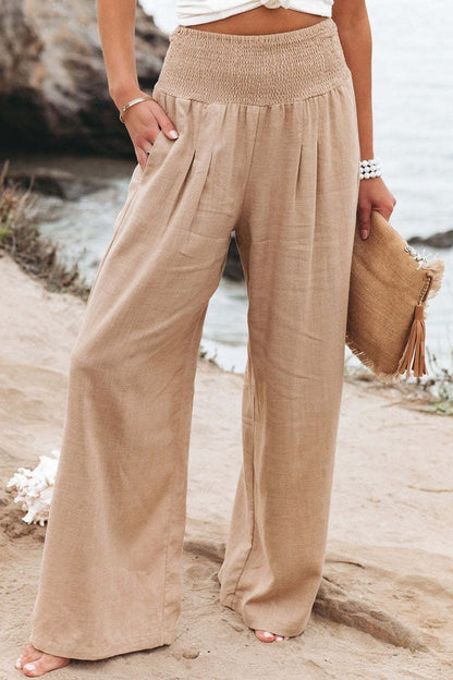 Polished Trousers with an Effortless Classic Look