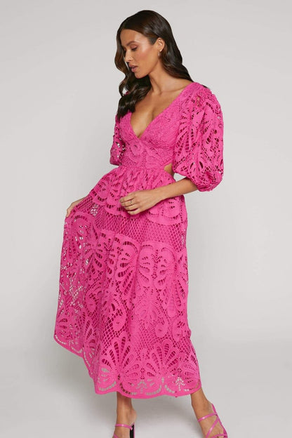 Polished Dress with an Effortless Classic Look