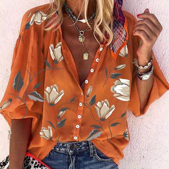 Well Tailored Blouse with a Graceful Silhouette