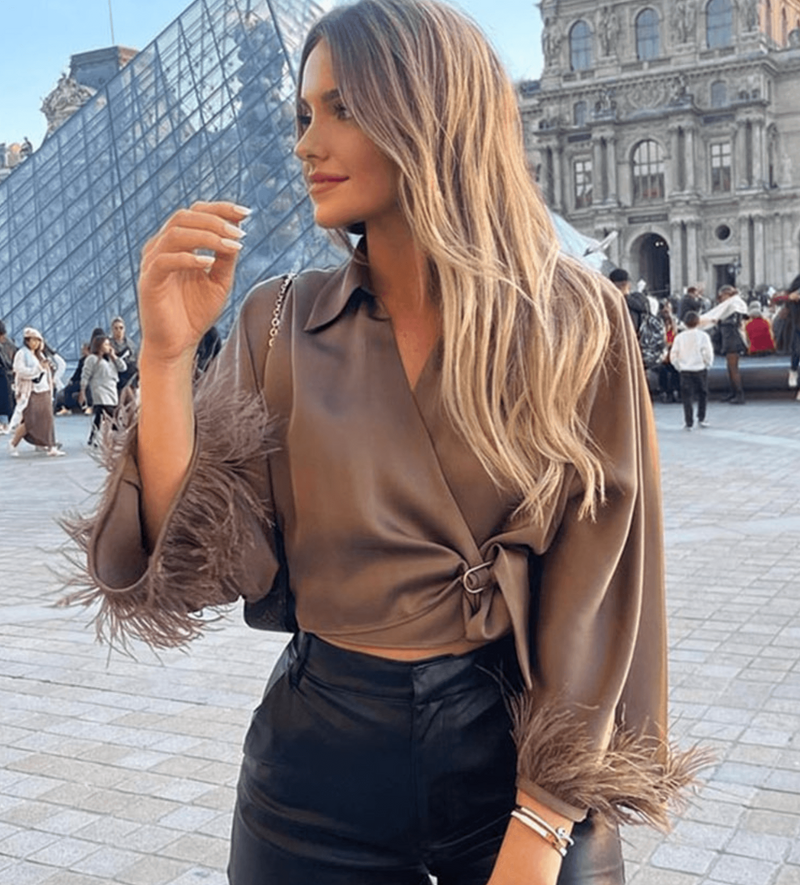 Elegantly Styled Blouse for Everyday Wear