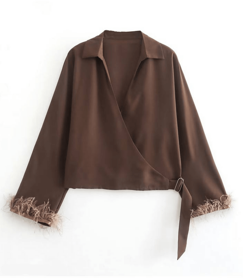 Elegantly Styled Blouse for Everyday Wear