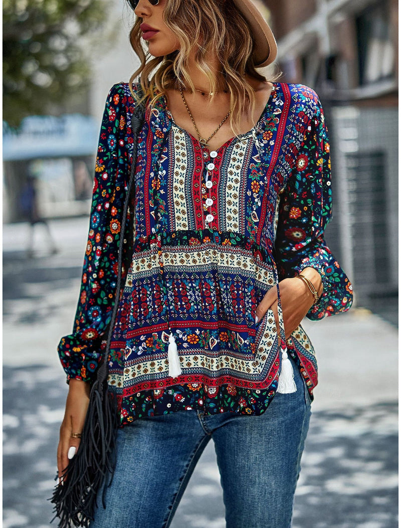 Classic Vintage Blouse with a Flattering Fit