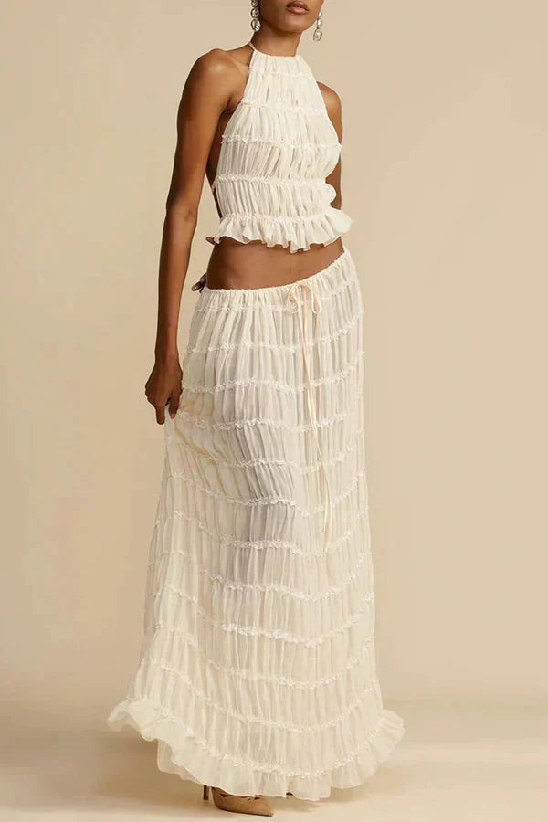 Well Tailored Top with a Graceful Silhouette