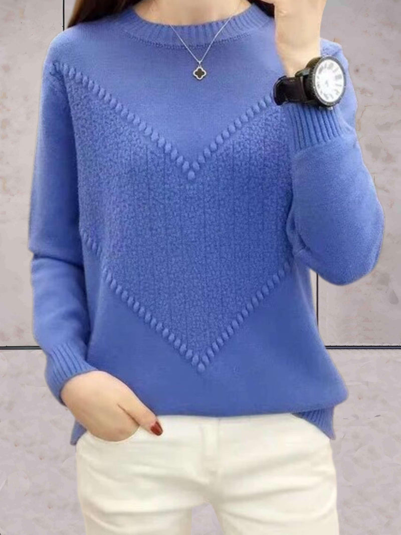 Well Tailored Sweater with a Graceful Silhouette