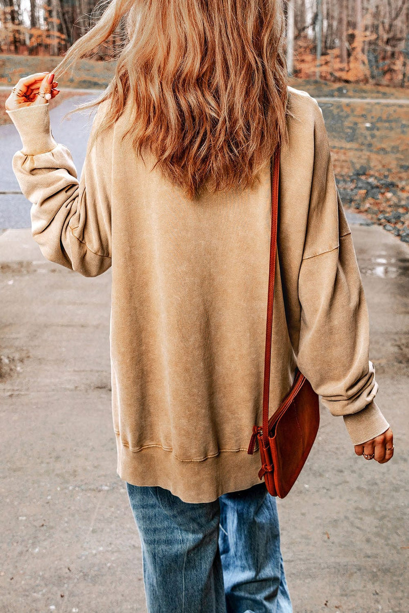 Well Tailored Sweater with a Graceful Silhouette