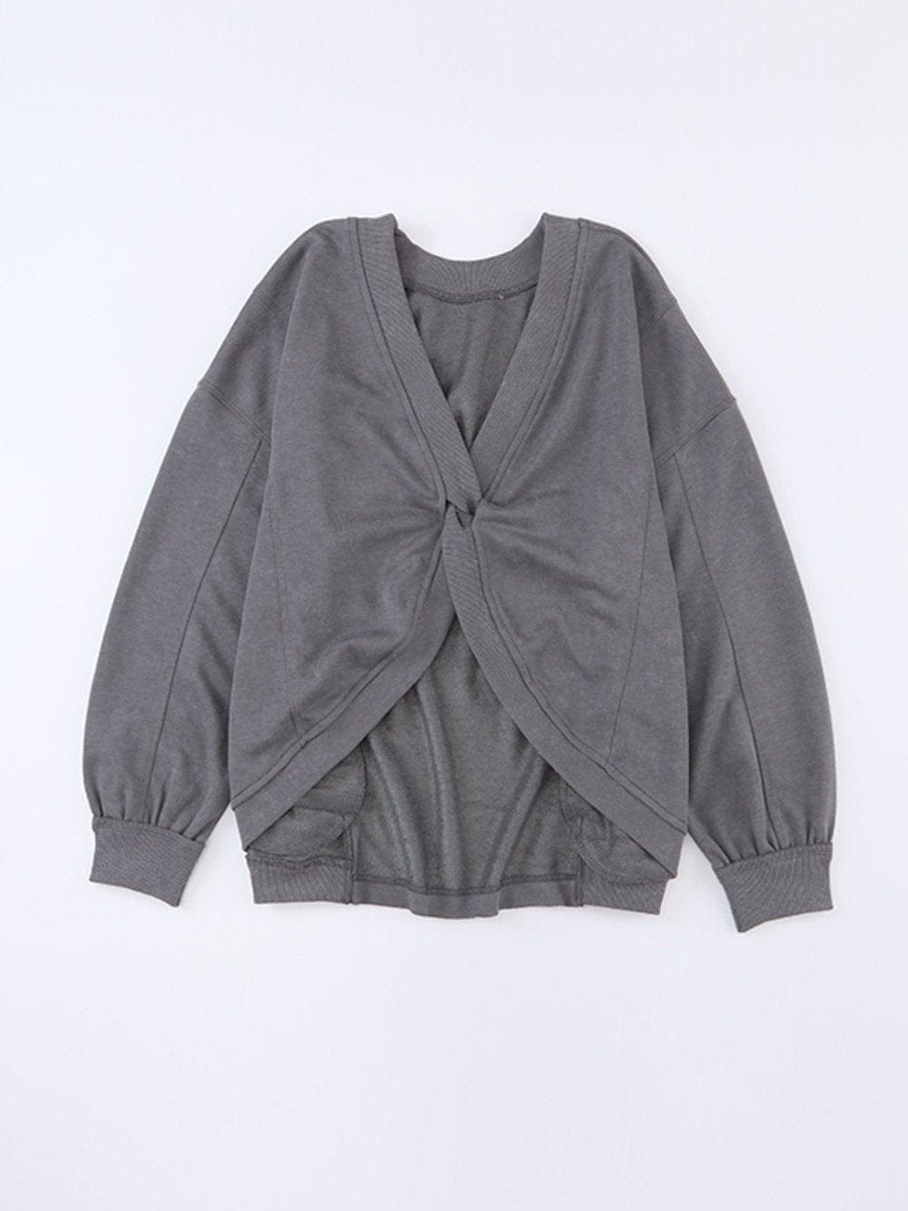 Well Tailored Sweater with a Graceful Silhouette