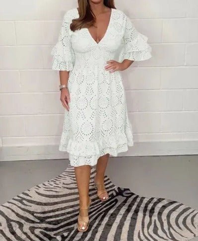 Gracefully Styled Dress for Any Occasion
