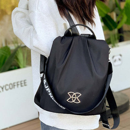 Effortlessly Elegant Bag with a Timeless Design