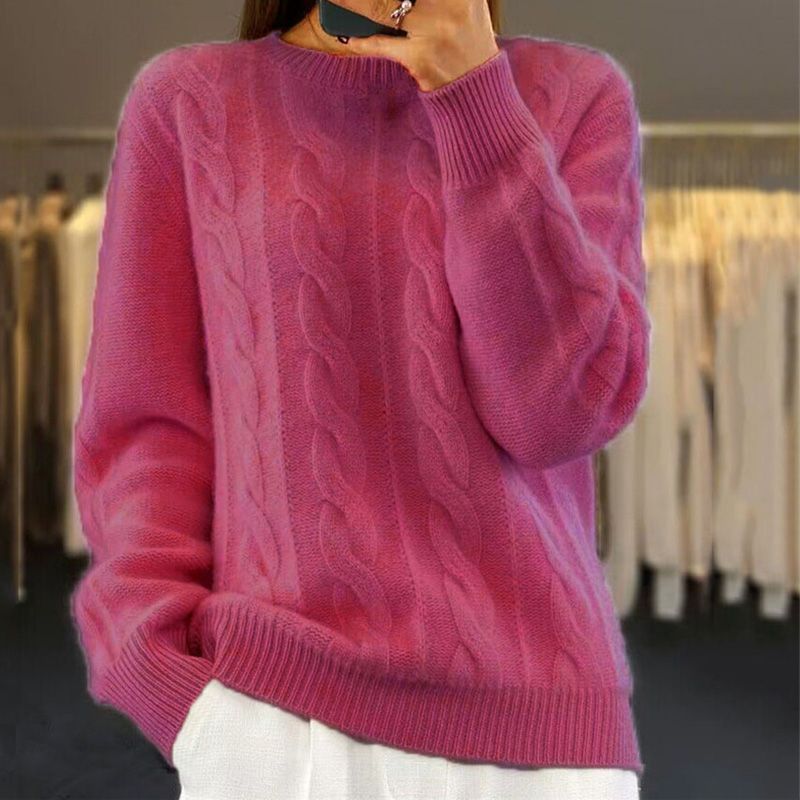 Effortlessly Elegant Sweater with a Timeless Design