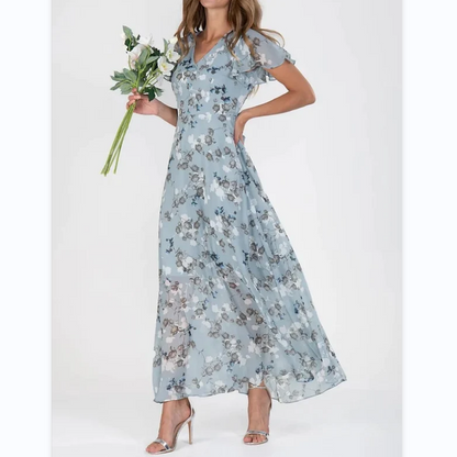 A Vintage Style Dress with Delicate Timeless Details