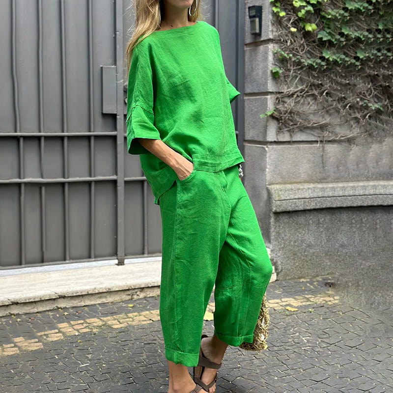 Beautifully Finished Garment in a Timeless Design