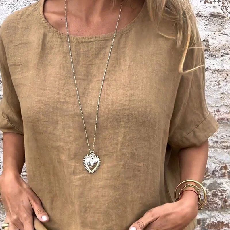 Classic Vintage & Enduringly Stylish Blouse