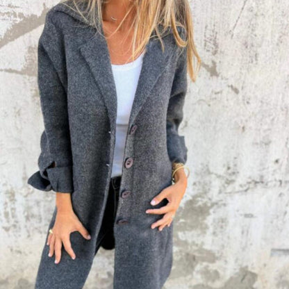 Classic Vintage Jacket with a Flattering Fit