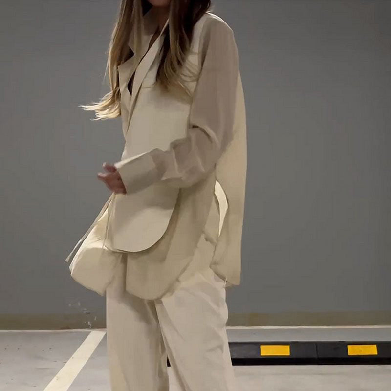 Gracefully Styled Garment for Any Occasion