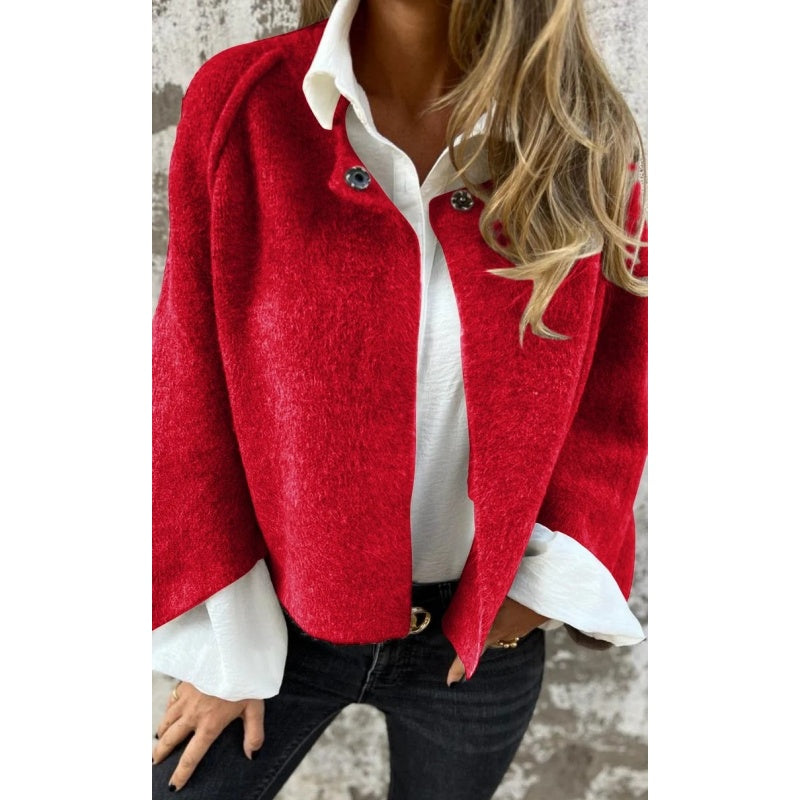 Gracefully Styled Coat for Any Occasion