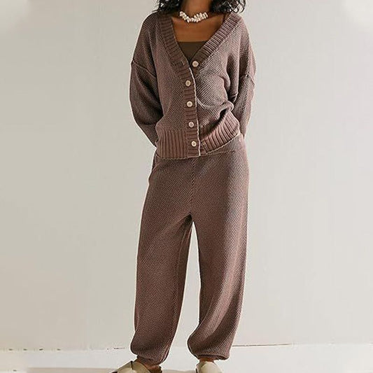 Polished Sweater with an Effortless Classic Look