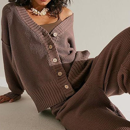 Polished Sweater with an Effortless Classic Look