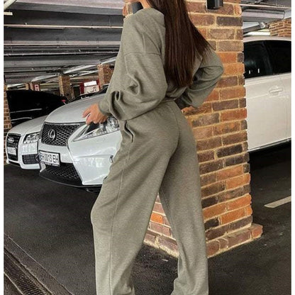 Well Tailored Garment with a Graceful Silhouette