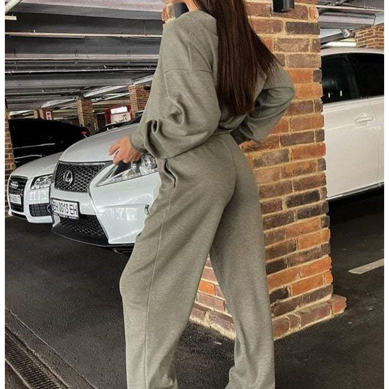 Well Tailored Garment with a Graceful Silhouette
