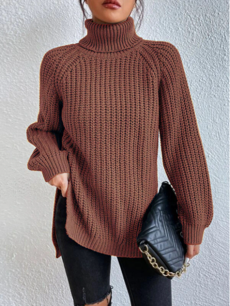 Effortlessly Elegant Garment with a Timeless Design
