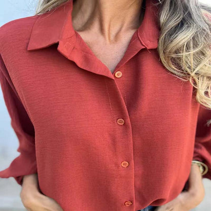 Classic Vintage Blouse with a Flattering Fit
