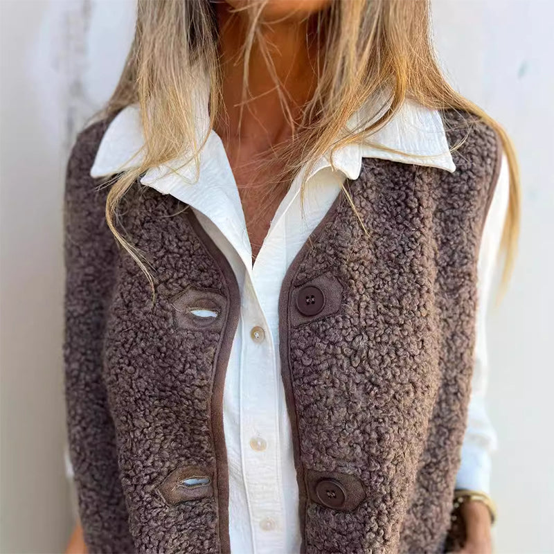 Gracefully Styled Garment for Any Occasion
