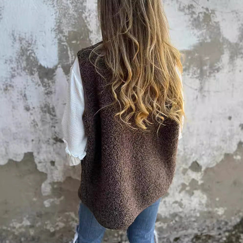 Gracefully Styled Garment for Any Occasion