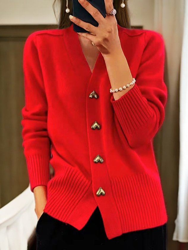 Beautifully Finished Cardigan in a Timeless Design