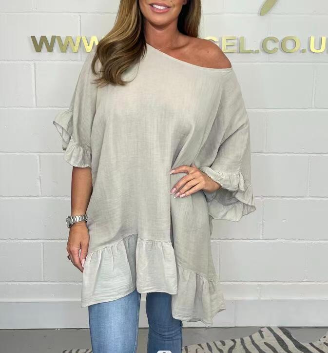 A Vintage Style Blouse with Delicate Timeless Details