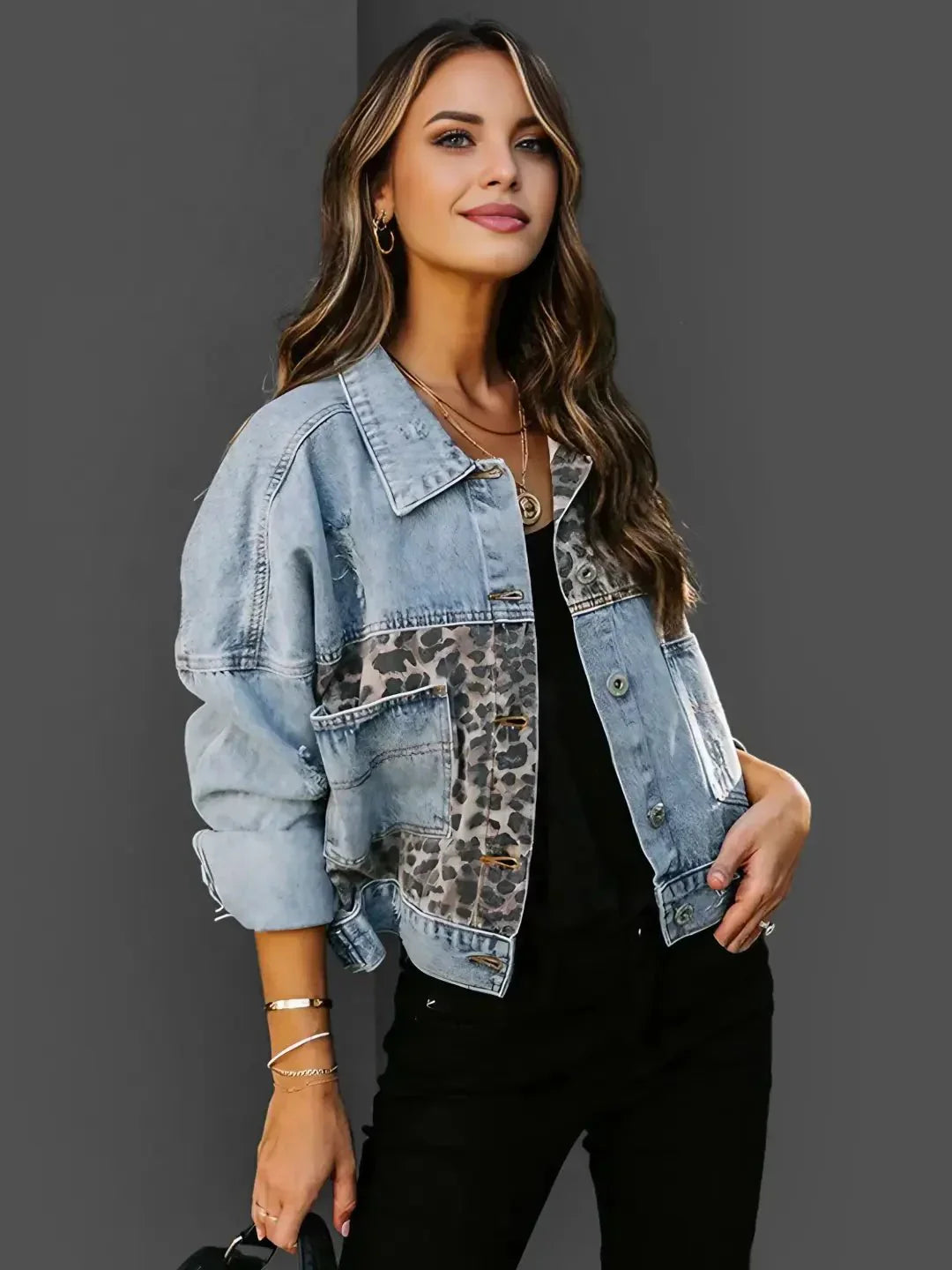 Polished Jacket with an Effortless Classic Look