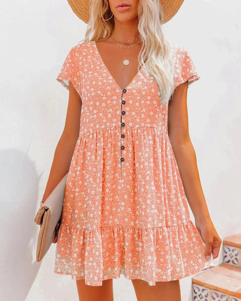 Beautifully Finished Dress in a Timeless Design