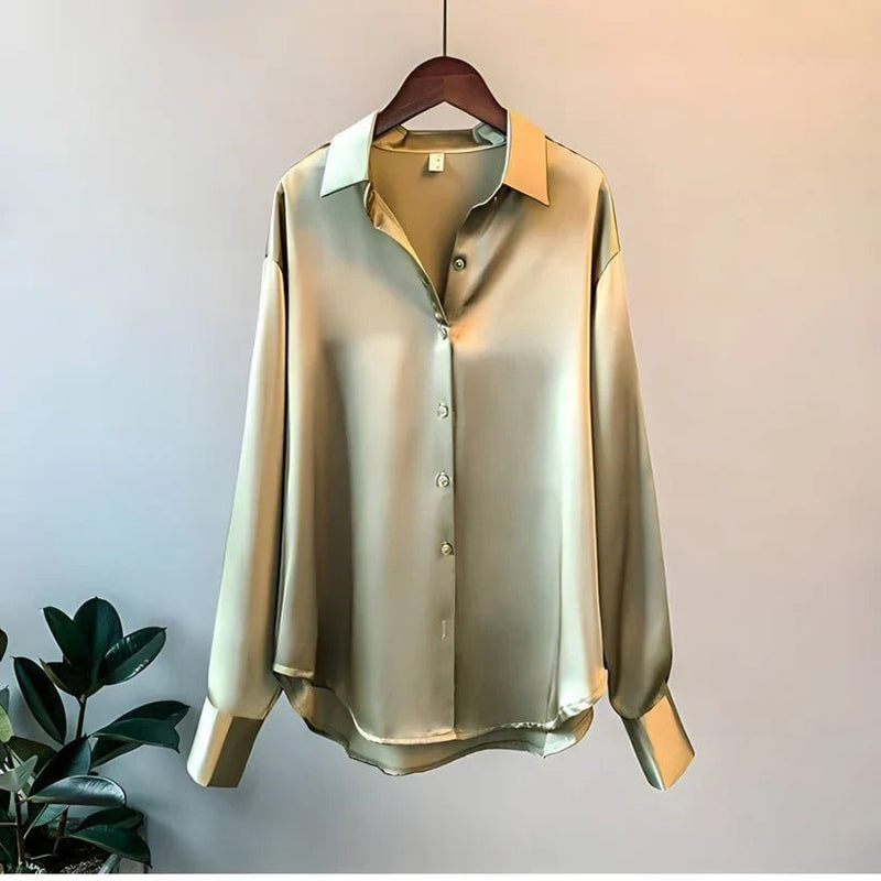 Elegantly Styled Blouse for Everyday Wear