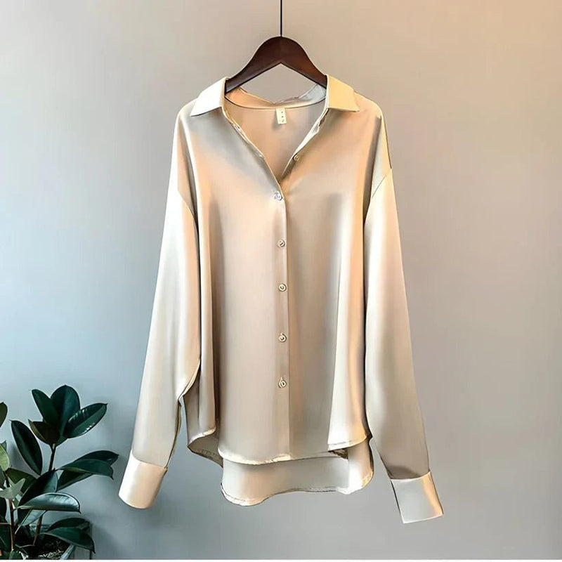 Elegantly Styled Blouse for Everyday Wear