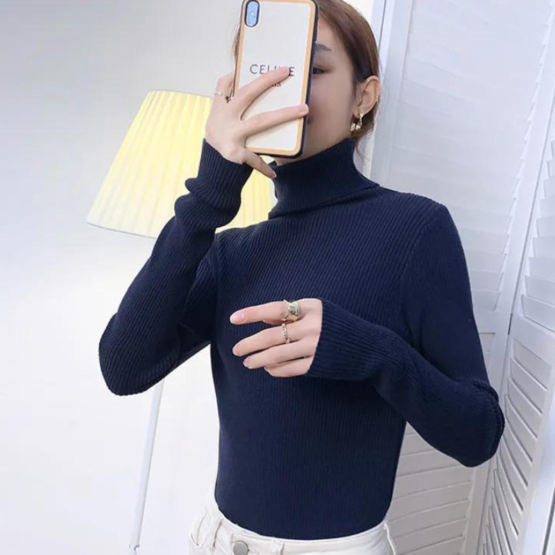 Classic Vintage Sweater with a Flattering Fit